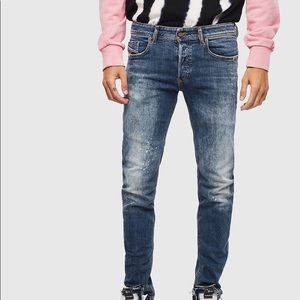 Diesel Sleenker-X 069LI Slim-Skinny Jeans